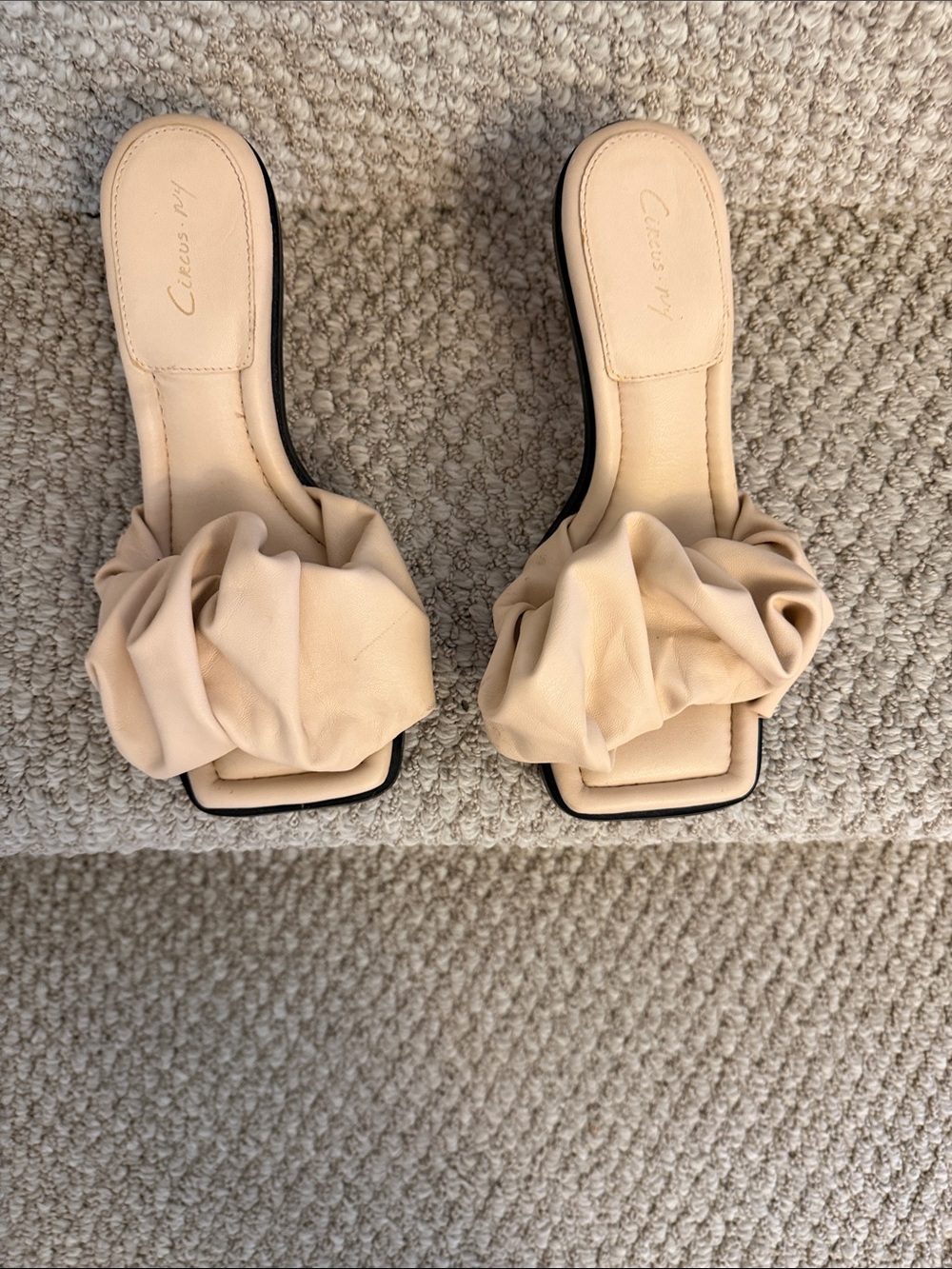 Circus by Sam Edelman Beige Ruched Slide Sandals